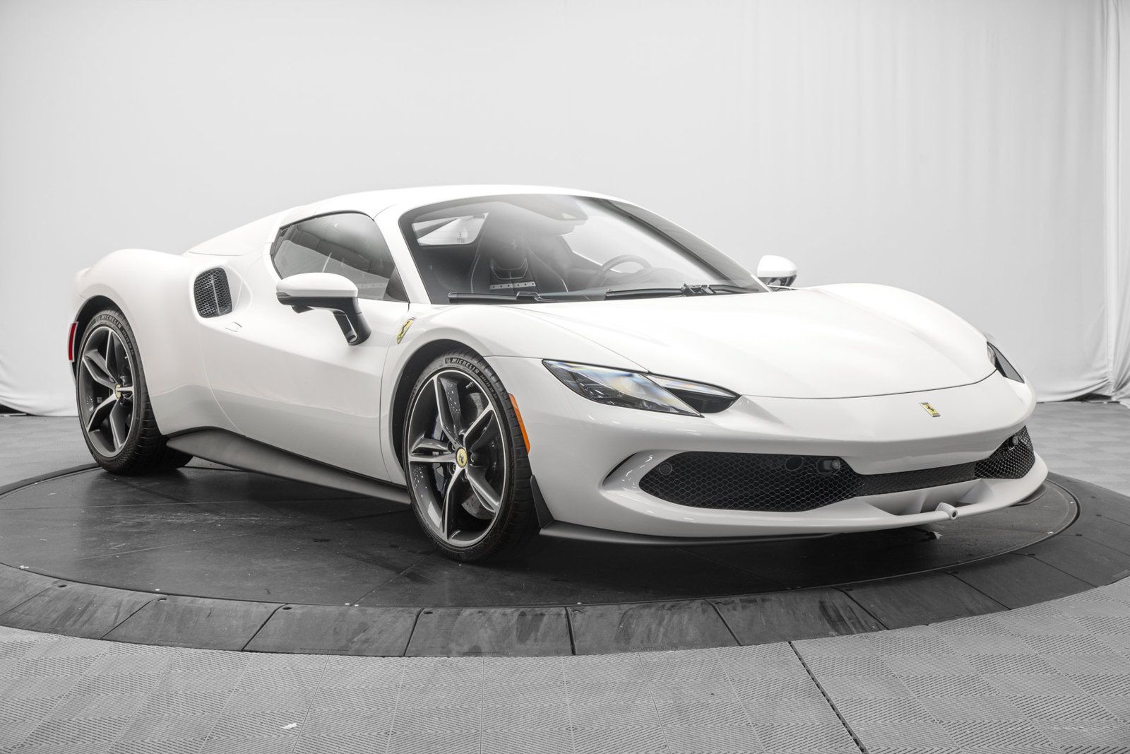 Used 2026 Ferrari 296 GTS RWD image 9