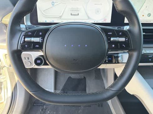 Used 2025 Hyundai Ioniq 6 SEL RWD image 19