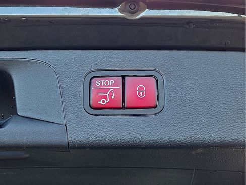 Used 2022 Mercedes-Benz GLC 300 GLC 300 image 14