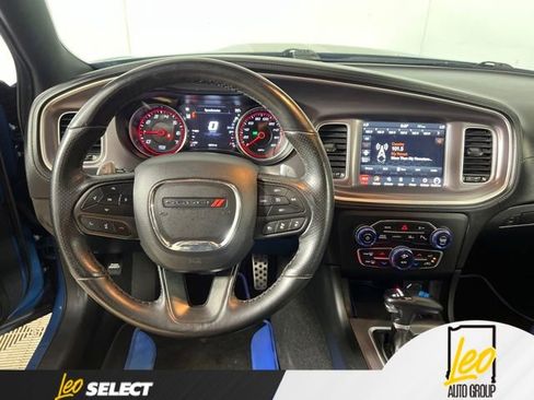 Used 2022 Dodge Charger Scat Pack w/ Plus Group RWD image 17