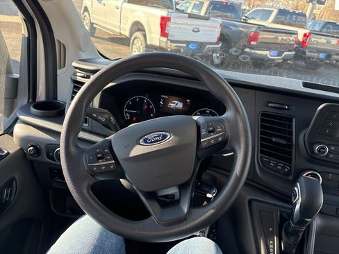 Used 2025 Ford Transit 250 148 Medium Roof Extended AWD image 44