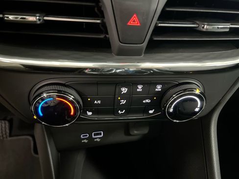 New 2026 Buick Encore GX Preferred FWD image 16