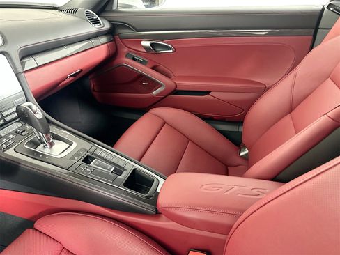 Certified 2025 Porsche 718 Boxster GTS image 28