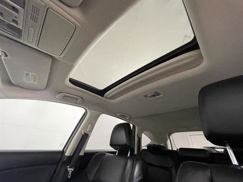 Used 2015 Honda CR-V Touring image 10