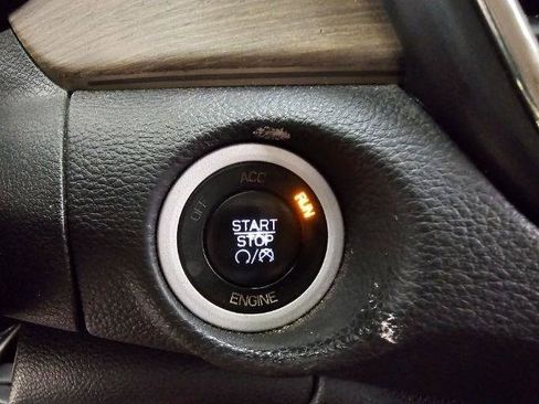 Used 2015 Chrysler 200 C w/ Navigation & Sound Group I FWD image 14