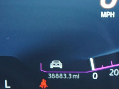 Used 2024 Ford Mustang Premium image 4