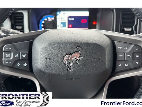 Used 2023 Ford Bronco Big Bend image 25