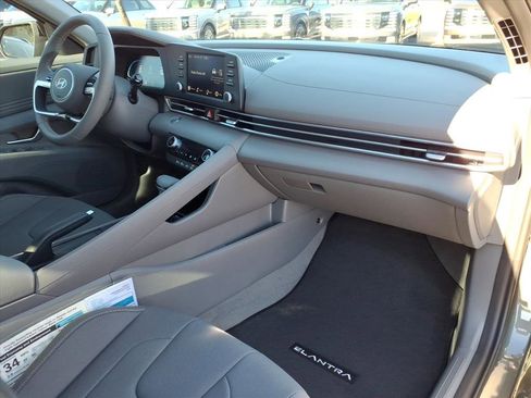 New 2026 Hyundai Elantra Sport image 6