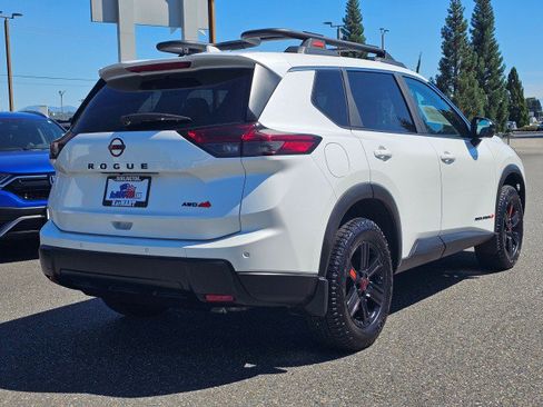 Certified 2025 Nissan Rogue Rock Creek w/ Rock Creek Premium Package AWD/4WD image 3