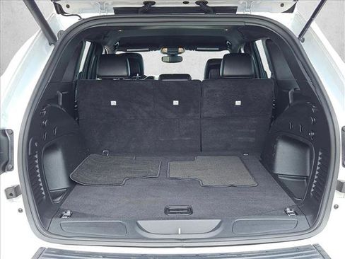 Used 2022 Jeep Grand Cherokee Laredo X image 19