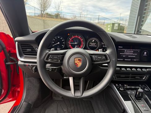 Certified 2022 Porsche 911 Carrera image 15