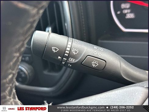 Certified 2021 Chevrolet Silverado 1500 LT AWD/4WD image 25