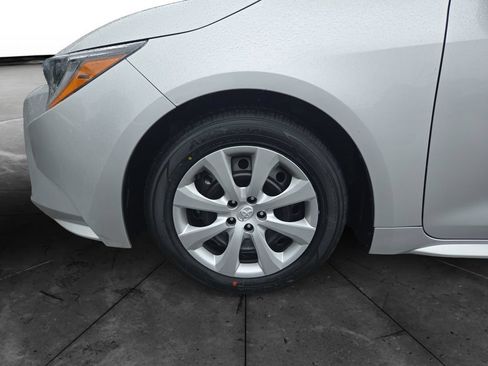 Used 2024 Toyota Corolla LE FWD image 14