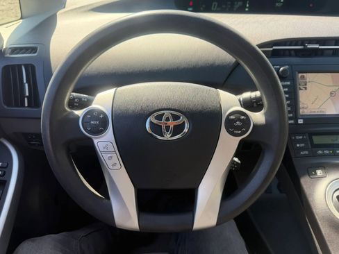 Used 2010 Toyota Prius Five FWD image 18