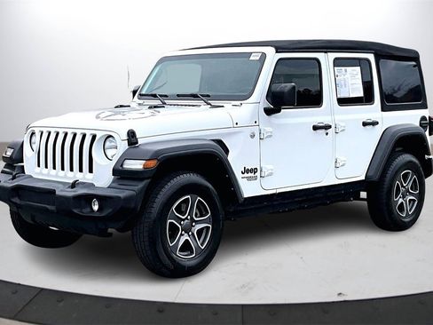 Used 2021 Jeep Wrangler Unlimited Sport image 4