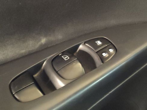 Used 2017 Nissan Sentra SR w/ SR Midnight Edition image 27