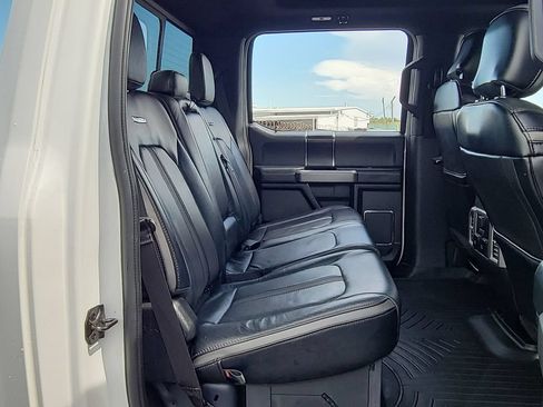 Used 2019 Ford F250 Platinum w/ Platinum Ultimate Package AWD/4WD image 28