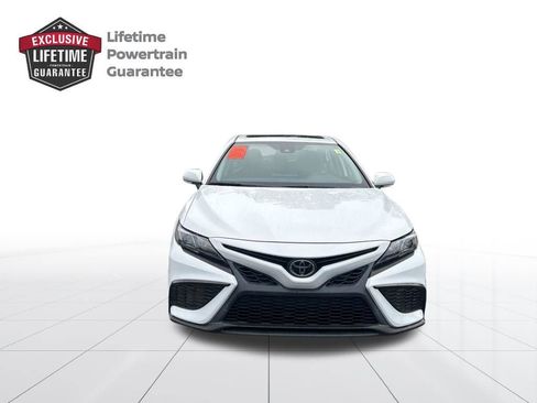 Used 2022 Toyota Camry SE w/ Audio Upgrade Package FWD image 8