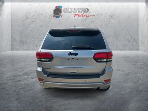 Used 2020 Jeep Grand Cherokee Altitude AWD/4WD image 4