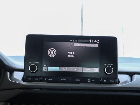 Certified 2024 Honda Accord LX image 17