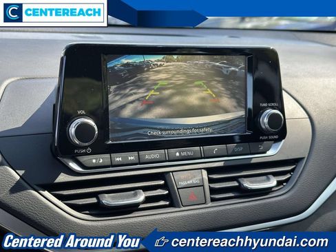 Used 2023 Nissan Altima 2.5 S FWD image 26