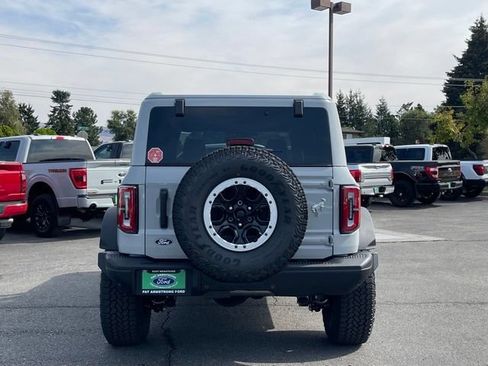 New 2026 Ford Bronco Badlands AWD/4WD image 4
