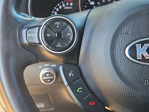 Used 2015 Kia Soul ! w/ Sun & Sound Package image 20
