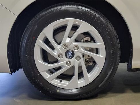 Certified 2024 Subaru Impreza 2.0i AWD/4WD image 9