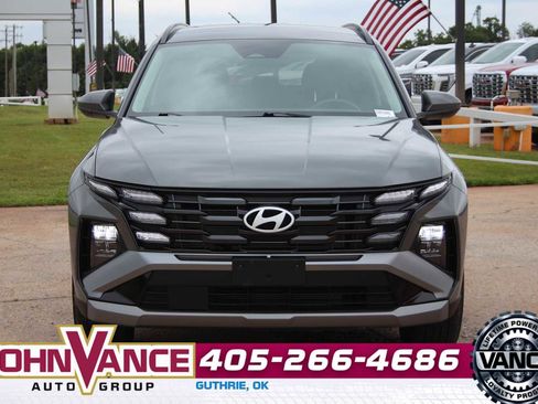 Used 2026 Hyundai Tucson SEL FWD image 3