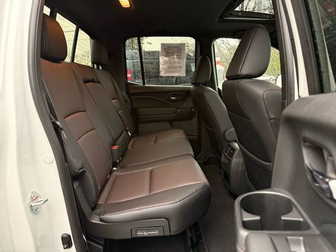 Used 2023 Honda Ridgeline Black Edition image 30