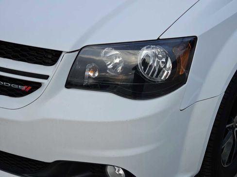 Used 2018 Dodge Grand Caravan GT image 7