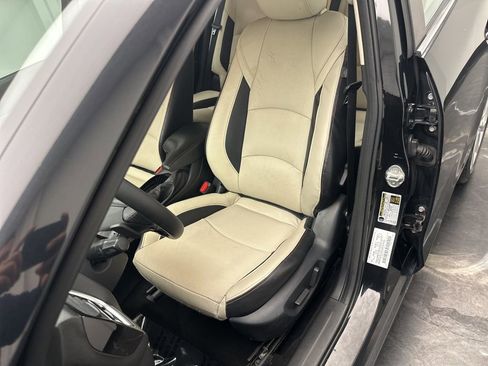 Used 2014 MAZDA MAZDA3 s Grand Touring image 15