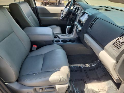 Used 2013 Toyota Sequoia Limited AWD/4WD image 19