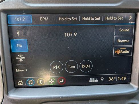 Used 2019 Chevrolet Silverado 1500 RST image 23