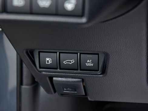 New 2026 Toyota Prius XSE Premium image 24