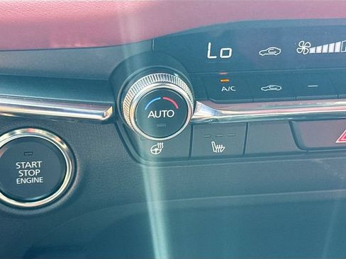 New 2026 MAZDA MAZDA3 Hatchback w/Premium Plus Pkg AWD/4WD image 22