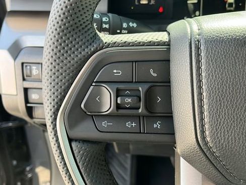 New 2026 Toyota Tacoma SR5 AWD/4WD image 9