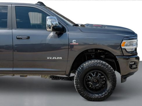 Used 2023 RAM 3500 Laramie AWD/4WD image 7