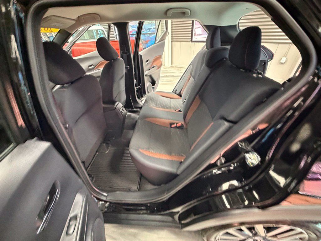 Used 2023 Nissan Kicks SR FWD image 48