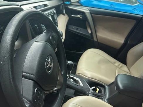 Used 2014 Toyota RAV4 XLE AWD/4WD image 13