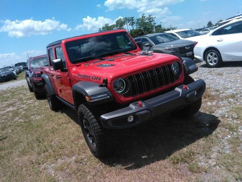 Used 2026 Jeep Gladiator Rubicon AWD/4WD image 4