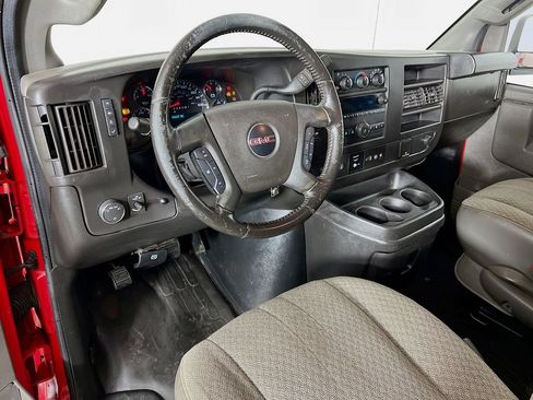 Used 2022 GMC Savana 3500 Extended w/ Driver Convenience Package RWD image 9