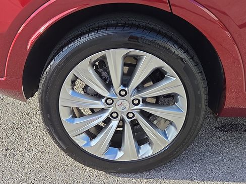 Used 2025 Buick Envista Avenir image 7