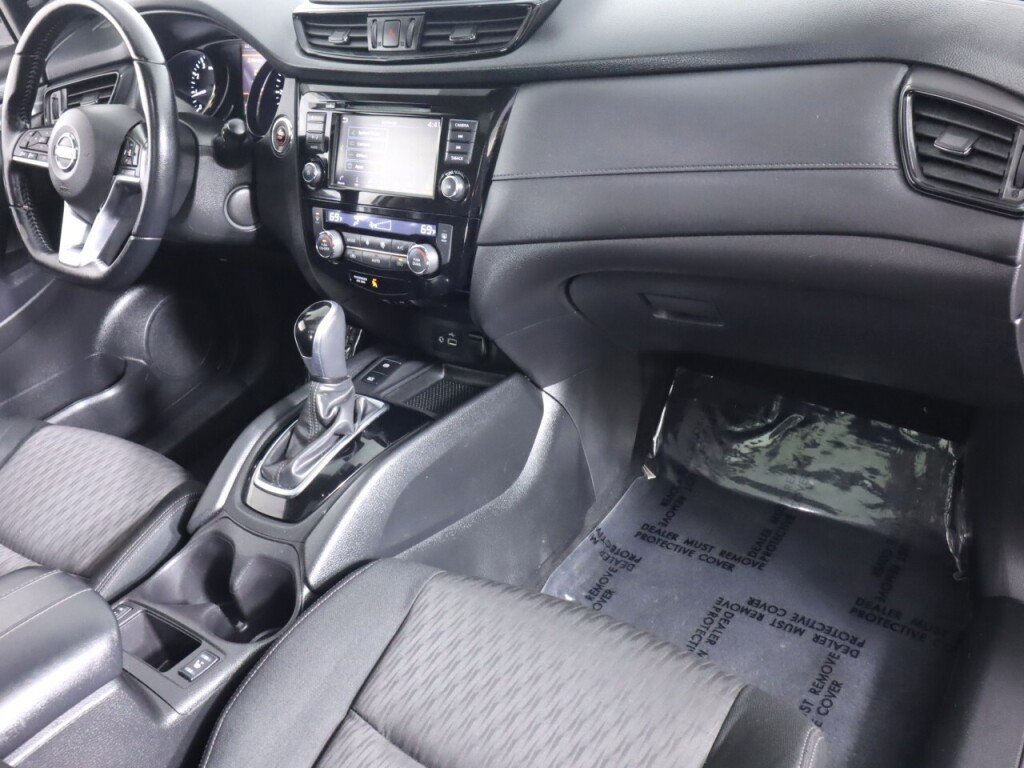 Used 2020 Nissan Rogue SV w/ Sun & Sound Touring Package AWD/4WD image 45