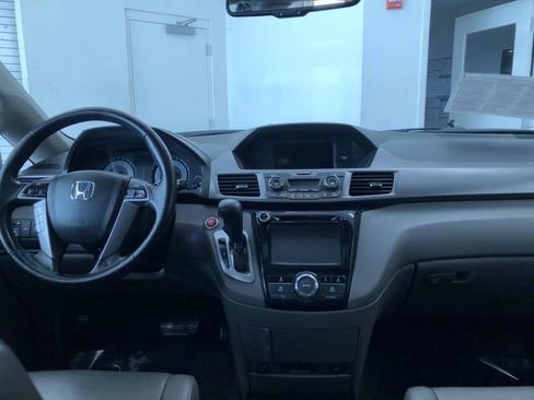 Used 2014 Honda Odyssey EX-L image 15