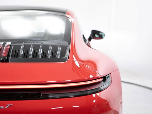 New 2026 Porsche 911 Carrera T RWD image 21