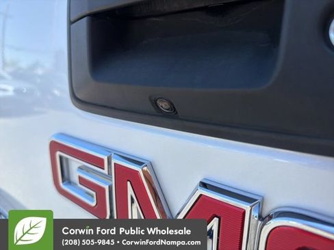 Used 2018 GMC Sierra 1500 Denali AWD/4WD image 11