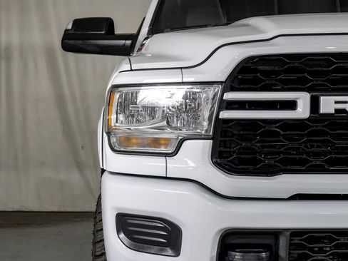 Used 2022 RAM 3500 Tradesman AWD/4WD image 35