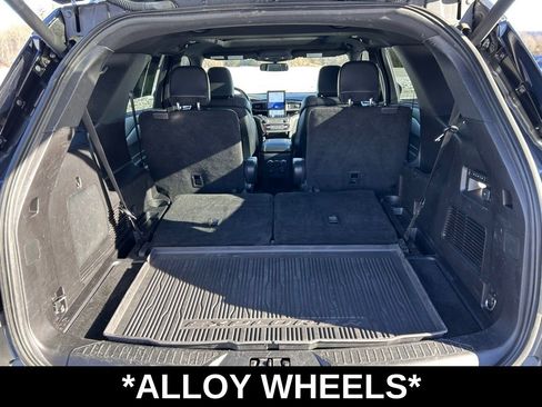 Used 2020 Ford Explorer ST w/ ST Street Pack image 12