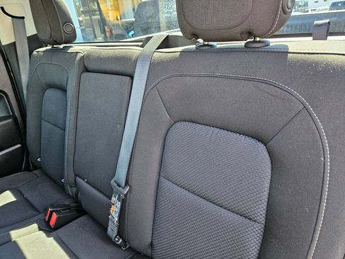 Used 2019 Chevrolet Colorado LT AWD/4WD image 13